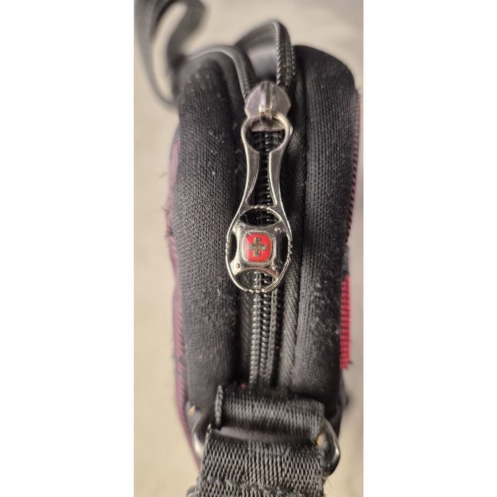 Swiss Gear Wenger padded laptop bag briefcase shoulder strap 18" x 13" black - Picture 6 of 13